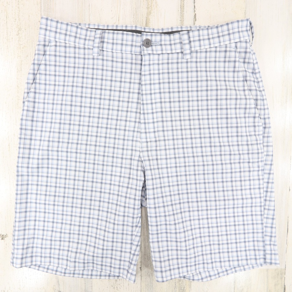 Roundtree & Yorke Shorts Mens 32 Work Play Performance Chino